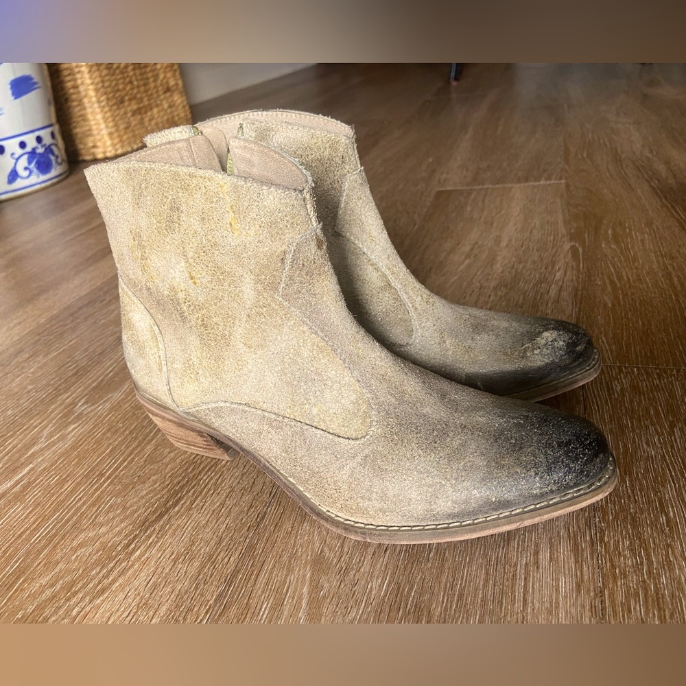 Diba True Booties Walnut & Black 7.5